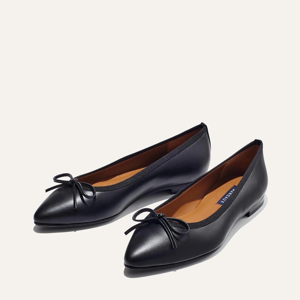 Margaux The Pointe Black Size 39 M (US 8.5-9)